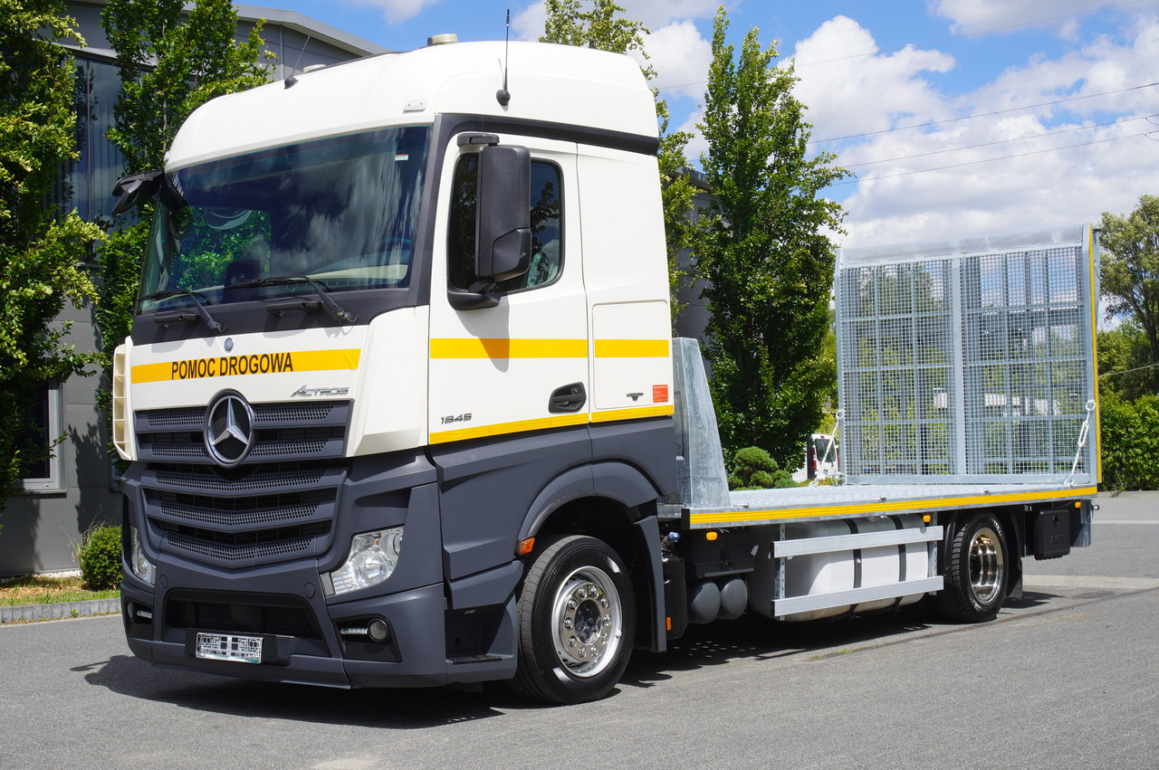 MERCEDES-BENZ Actros 1845 4×2 E6 / NEW tow truck platform 8.3 m / Sleeper cab - Caminhão reboque: foto 2 MERCEDES-BENZ Actros 1845 4×2 E6 / NEW tow truck platform 8.3 m / Sleeper cab - Caminhão reboque: foto 2