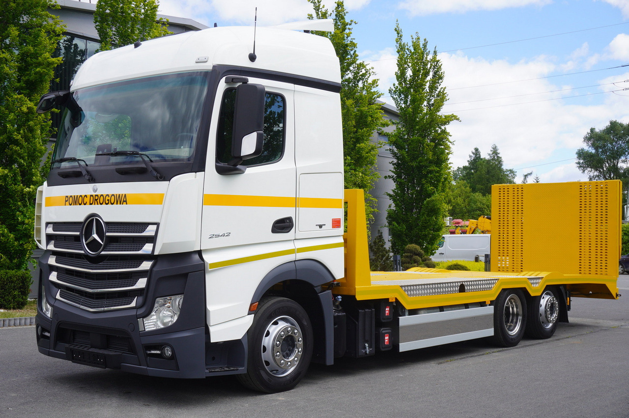 MERCEDES-BENZ Actros 2542 / NEW tow truck / steered 3rd axle - Caminhão reboque: foto 2 MERCEDES-BENZ Actros 2542 / NEW tow truck / steered 3rd axle - Caminhão reboque: foto 2