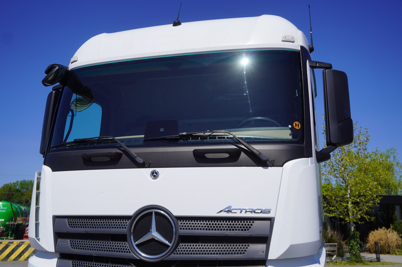 Camião transportador de contêineres/ Caixa móvel MERCEDES-BENZ Actros 2545 6×2 MP5 / Full ADR / BDF: foto 9
