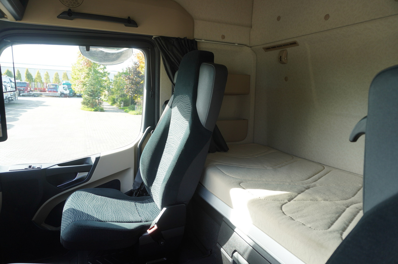 Locação financeira de MERCEDES-BENZ Actros 2545 MP5 / KRONE 18 EPAL box body / ADR AT MERCEDES-BENZ Actros 2545 MP5 / KRONE 18 EPAL box body / ADR AT: foto 22