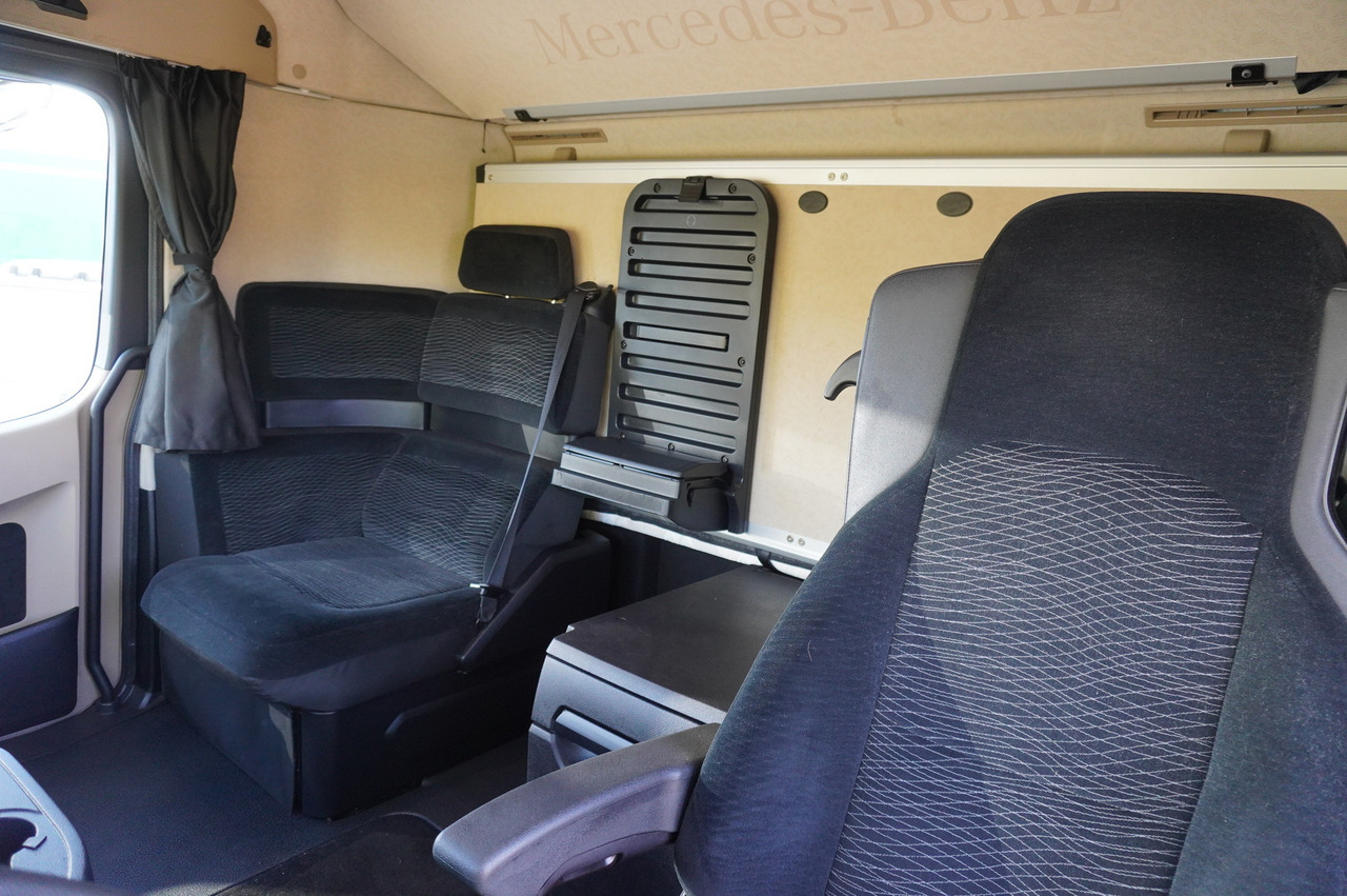 Camião frigorífico MERCEDES-BENZ Actros 2548 E6 / GIGA / Cab Lounge chair / Lamberet Refrigerator / Carrier Supra 950: foto 20
