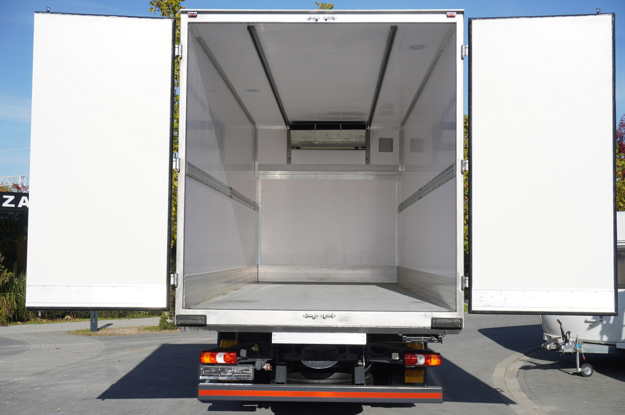Camião frigorífico MERCEDES-BENZ Actros 2548 E6 / GIGA / Cab Lounge chair / Lamberet Refrigerator / Carrier Supra 950: foto 15