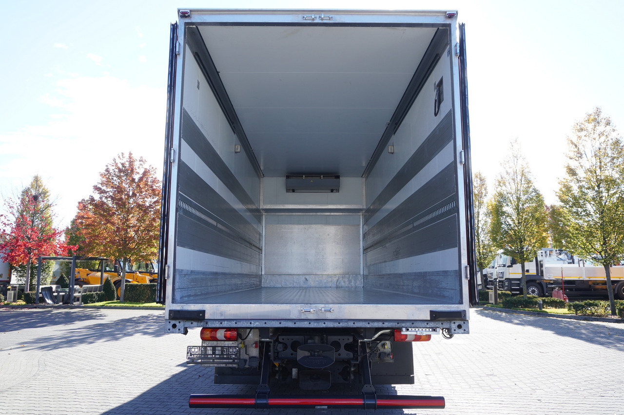 MERCEDES-BENZ Actros 2548 MP5 6×2 / Schmitz 19 EPAL refrigerator / 2023 - Camião frigorífico: foto 4 MERCEDES-BENZ Actros 2548 MP5 6×2 / Schmitz 19 EPAL refrigerator / 2023 - Camião frigorífico: foto 4
