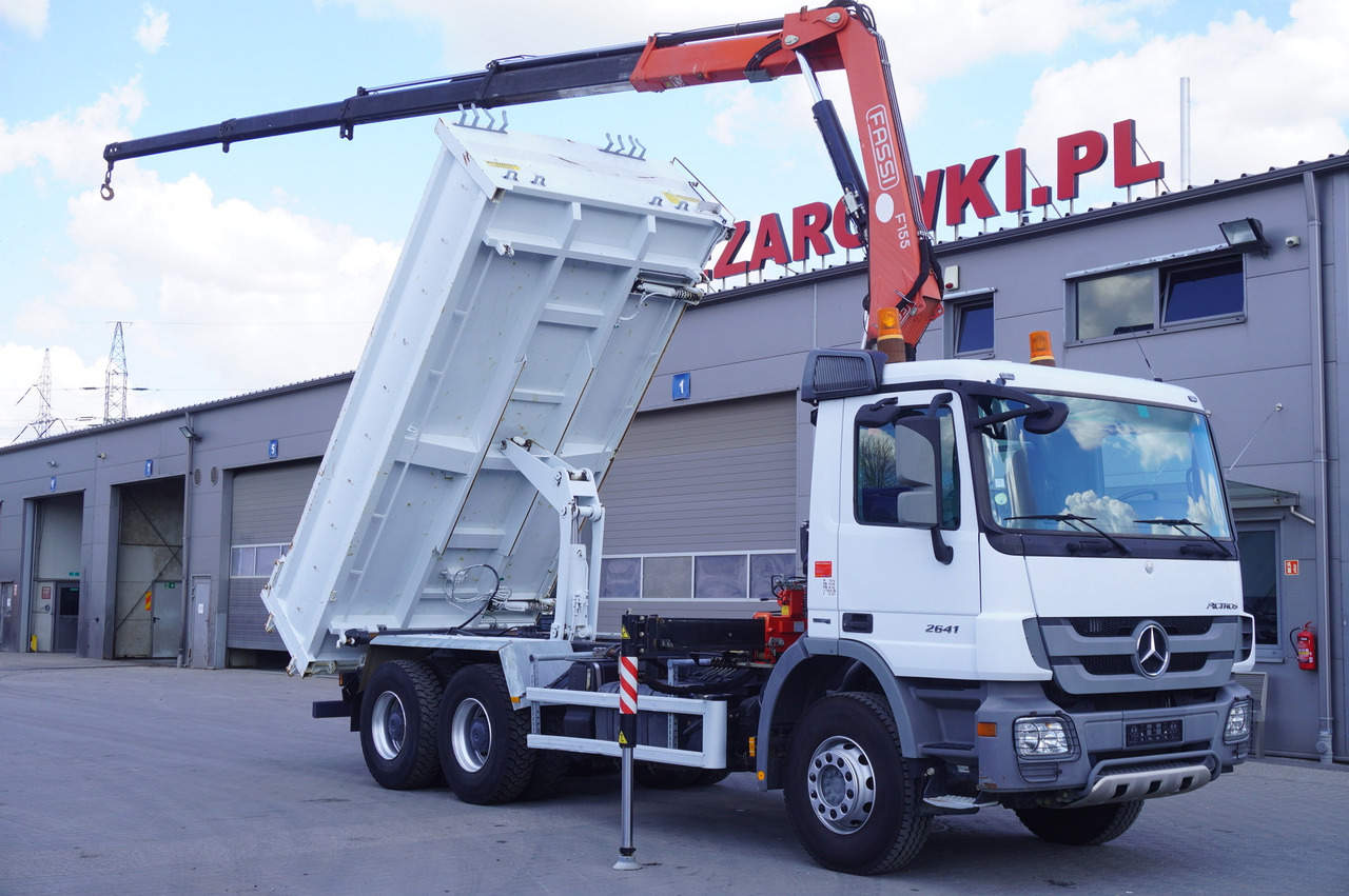 MERCEDES-BENZ Actros 2641 6×4 E5 / Crane / Dumper / 110000 km! - Grua móvel: foto 1 MERCEDES-BENZ Actros 2641 6×4 E5 / Crane / Dumper / 110000 km! - Grua móvel: foto 1