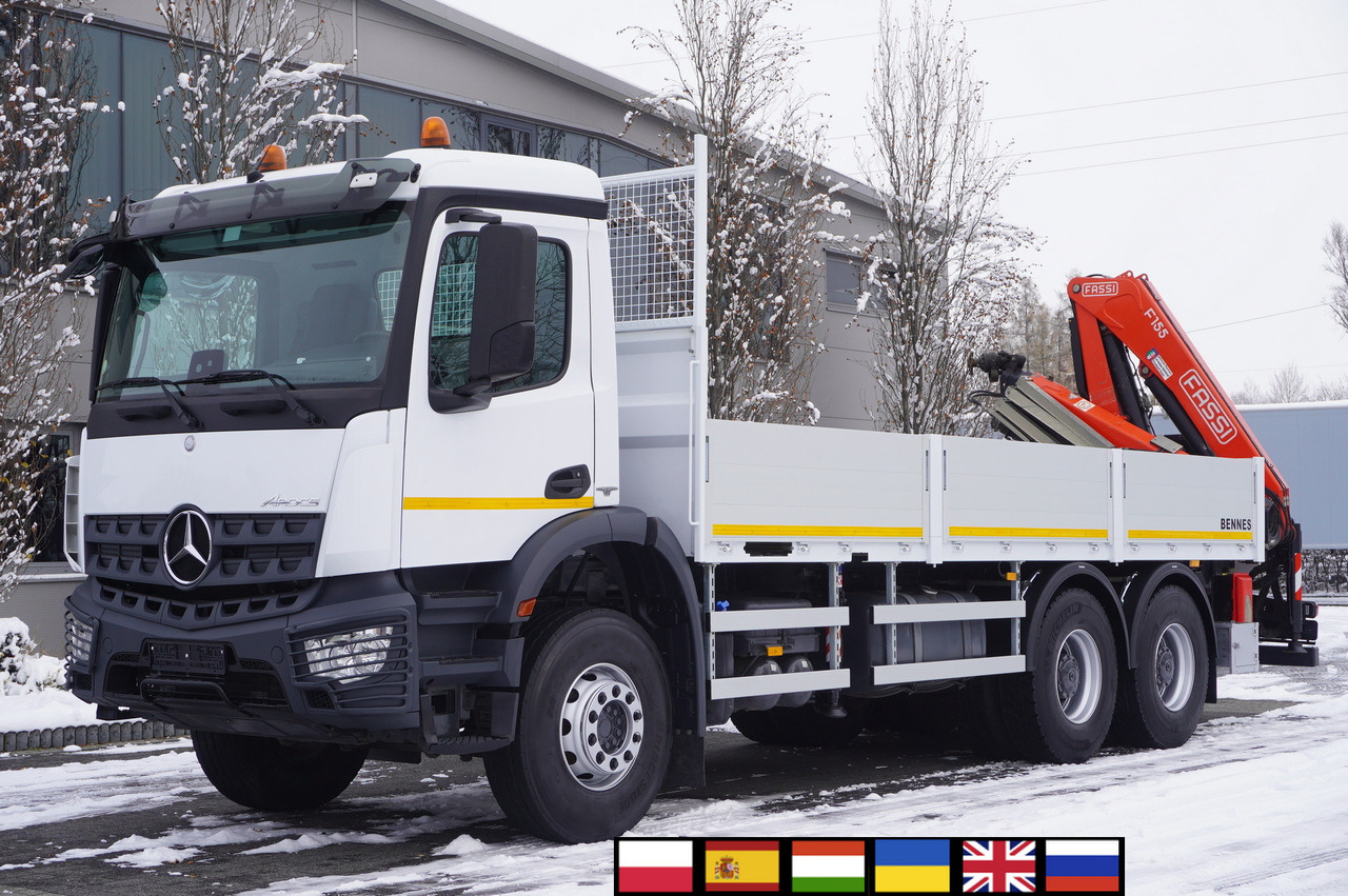 MERCEDES-BENZ Arocs 2633 flatbed truck / Crane FASSI F155A.0.23 / REMOTE CONTROL / 230,000 km - Camião de caixa aberta/ Plataforma, Camião grua: foto 1 MERCEDES-BENZ Arocs 2633 flatbed truck / Crane FASSI F155A.0.23 / REMOTE CONTROL / 230,000 km - Camião de caixa aberta/ Plataforma, Camião grua: foto 1