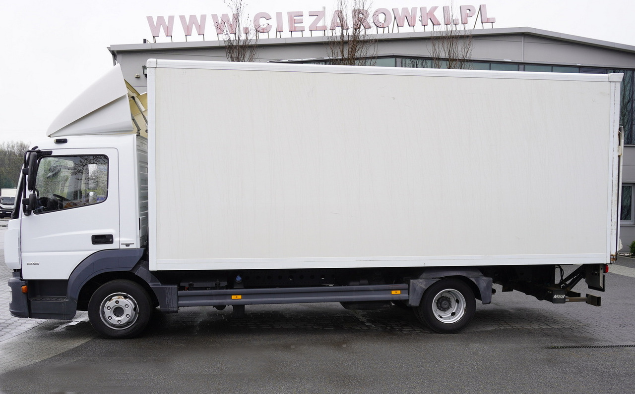 MERCEDES-BENZ Atego 816 E6 4x2 / container / 15 pallets - Camião furgão: foto 3 MERCEDES-BENZ Atego 816 E6 4x2 / container / 15 pallets - Camião furgão: foto 3