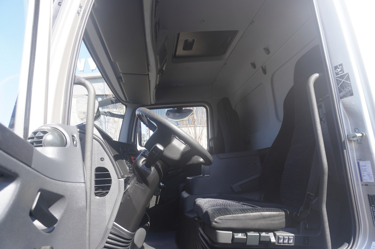 Camião furgão MERCEDES-BENZ Atego 818 / Box superstructure / DAUTEL tailgate 1.5 T: foto 17 Camião furgão MERCEDES-BENZ Atego 818 / Box superstructure / DAUTEL tailgate 1.5 T: foto 17