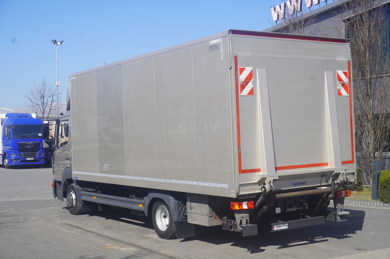 MERCEDES-BENZ Atego 818 / Box superstructure / DAUTEL tailgate 1.5 T - Camião furgão: foto 3 MERCEDES-BENZ Atego 818 / Box superstructure / DAUTEL tailgate 1.5 T - Camião furgão: foto 3