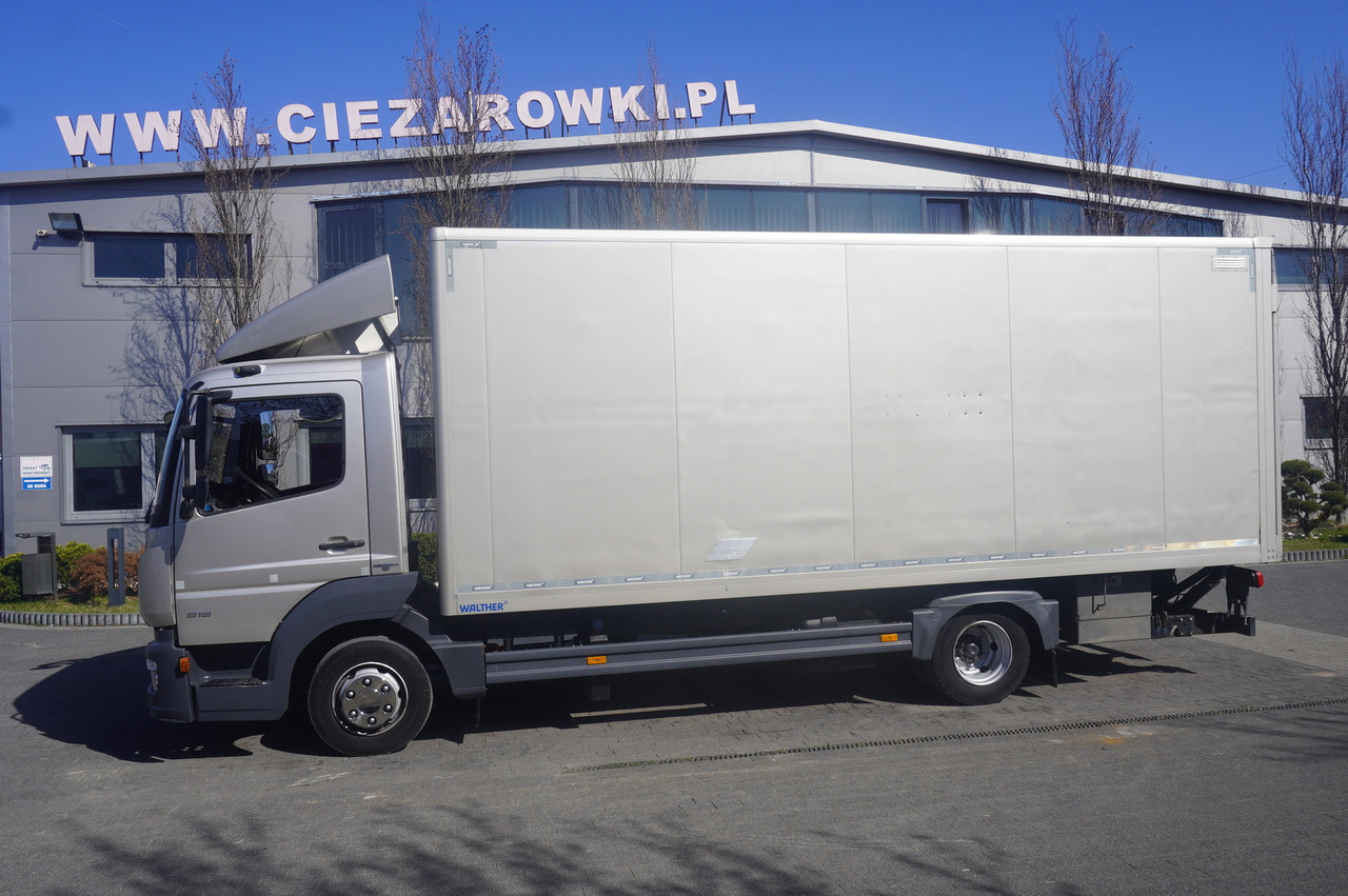 MERCEDES-BENZ Atego 818 / Box superstructure / DAUTEL tailgate 1.5T - Camião furgão: foto 2 MERCEDES-BENZ Atego 818 / Box superstructure / DAUTEL tailgate 1.5T - Camião furgão: foto 2