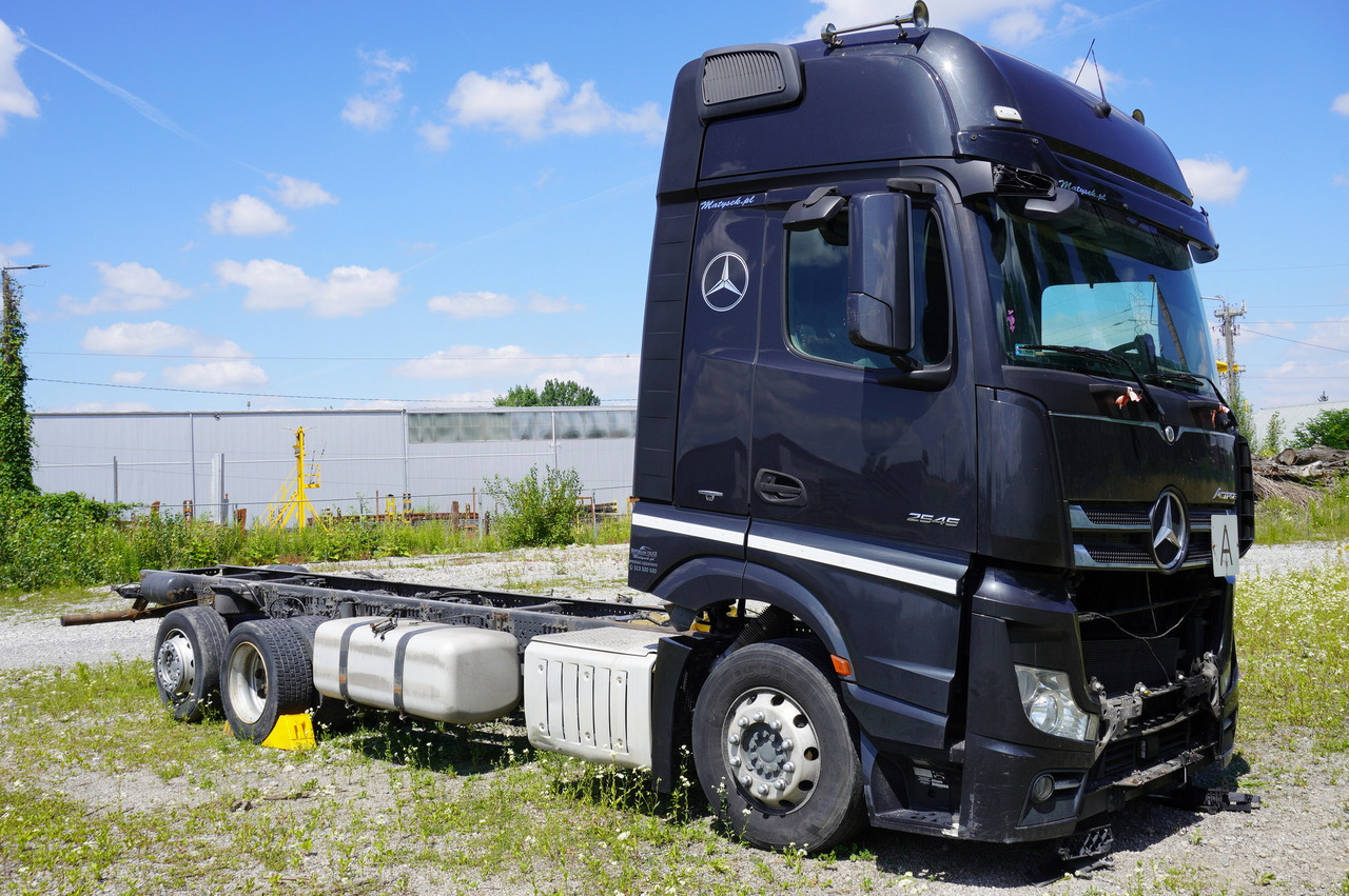 MERCEDES-BENZ Actros 2545 GIGA / without engine - Peça de reposição: foto 1 MERCEDES-BENZ Actros 2545 GIGA / without engine - Peça de reposição: foto 1