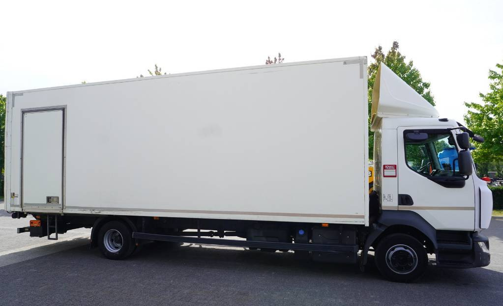 RENAULT D12 E6 / Container 18 pallets / tail lift - Camião furgão: foto 3 RENAULT D12 E6 / Container 18 pallets / tail lift - Camião furgão: foto 3