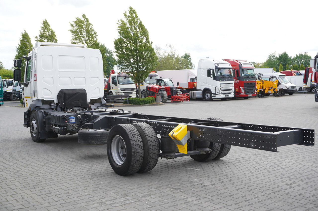 RENAULT D16 / Chassis 7.1 m / Differential lock - Camião chassi: foto 5 RENAULT D16 / Chassis 7.1 m / Differential lock - Camião chassi: foto 5