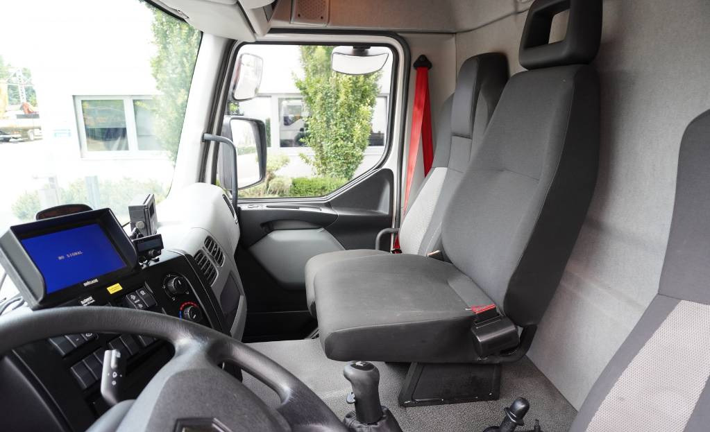 Locação financeira de RENAULT D19 285 HP E6 Cold storage/ ATP/FNA / 22 Pallets / BITEMPERATURE RENAULT D19 285 HP E6 Cold storage/ ATP/FNA / 22 Pallets / BITEMPERATURE: foto 14 Locação financeira de RENAULT D19 285 HP E6 Cold storage/ ATP/FNA / 22 Pallets / BITEMPERATURE RENAULT D19 285 HP E6 Cold storage/ ATP/FNA / 22 Pallets / BITEMPERATURE: foto 14