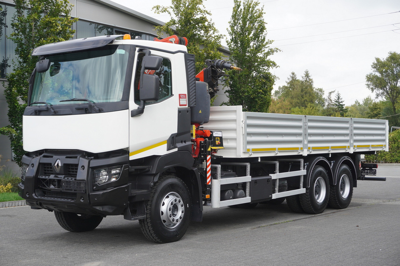 RENAULT K380 6×4 / FASSI F175 crane 7.85 t / 120 thousand km! / 2-sided tipper - Camião grua: foto 3 RENAULT K380 6×4 / FASSI F175 crane 7.85 t / 120 thousand km! / 2-sided tipper - Camião grua: foto 3