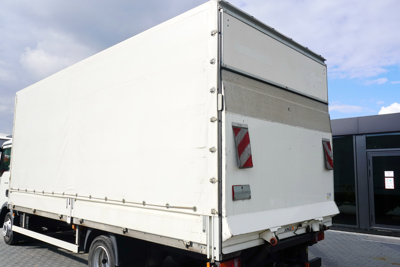 SAXAS Container body + lift Dhollandia 1000 kg - Carroçaria para furgões: foto 4 SAXAS Container body + lift Dhollandia 1000 kg - Carroçaria para furgões: foto 4