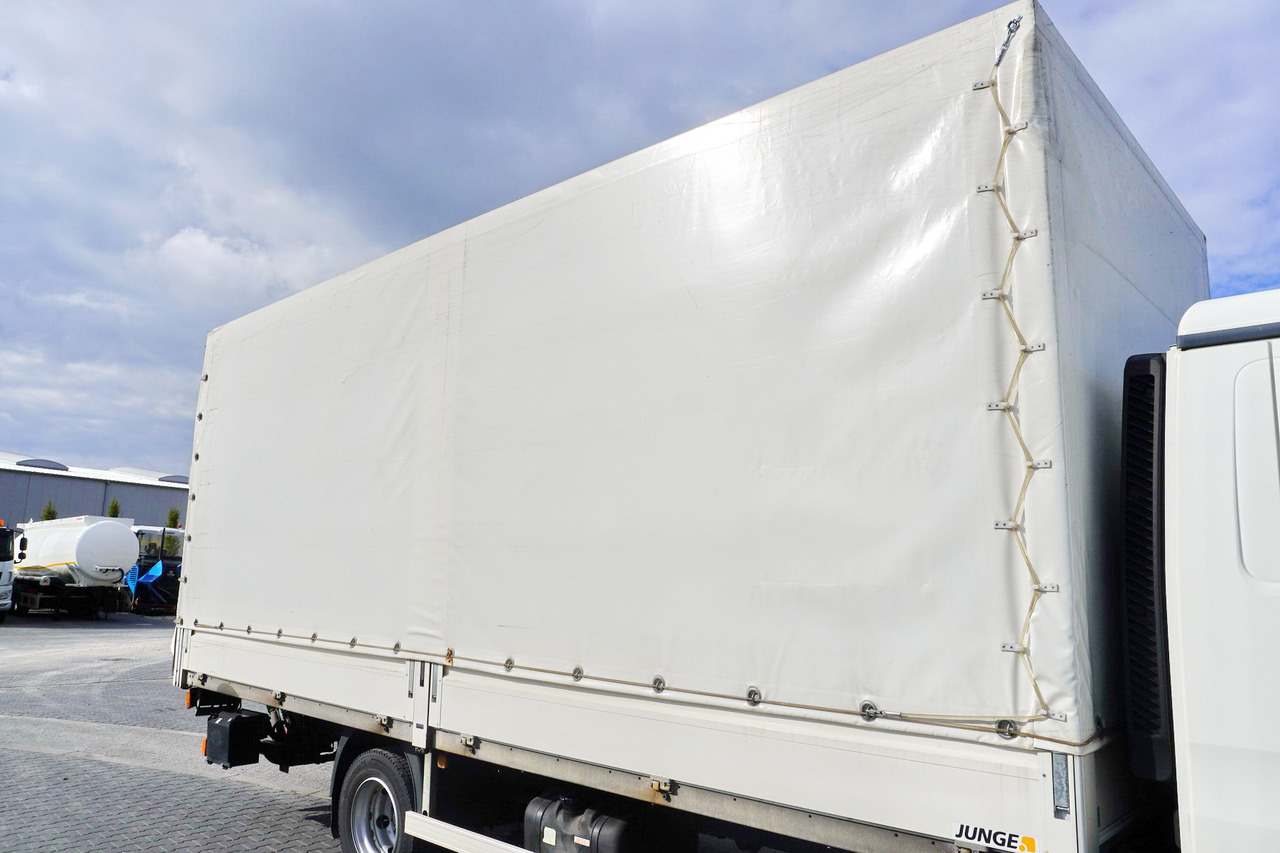 SAXAS Container body + lift Dhollandia 1000 kg - Carroçaria para furgões: foto 5 SAXAS Container body + lift Dhollandia 1000 kg - Carroçaria para furgões: foto 5