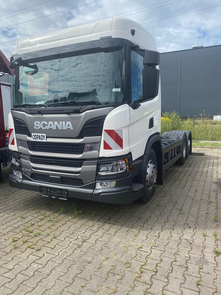SCANIA P 340 B6x2*4NA / chassis frame / steering axle / CNG / large cab / 8 units - Camião chassi: foto 2 SCANIA P 340 B6x2*4NA / chassis frame / steering axle / CNG / large cab / 8 units - Camião chassi: foto 2