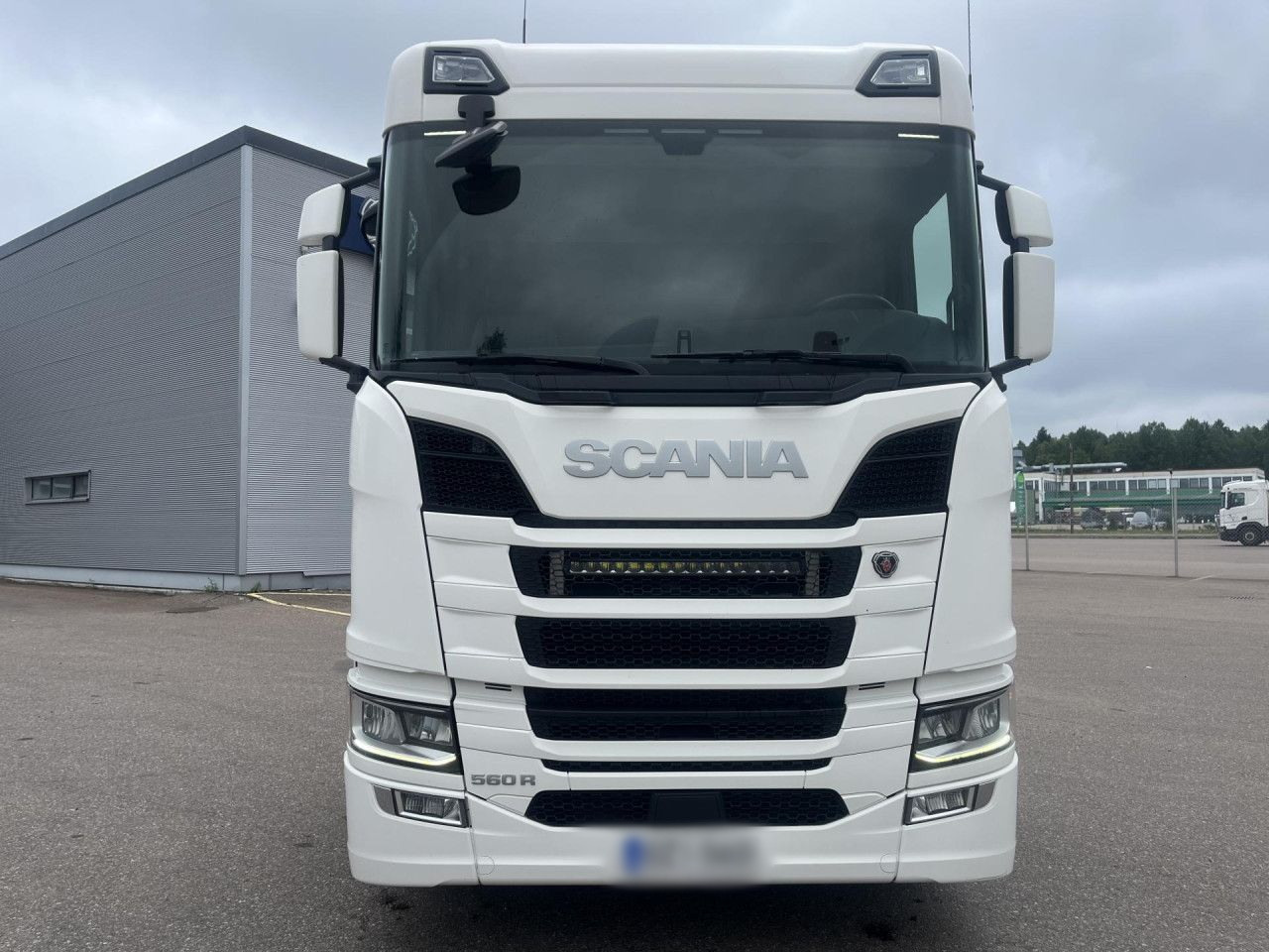 SCANIA R560 B8x4*4 / Chassis / sleeper cab / Power take-off - Camião grua: foto 4 SCANIA R560 B8x4*4 / Chassis / sleeper cab / Power take-off - Camião grua: foto 4