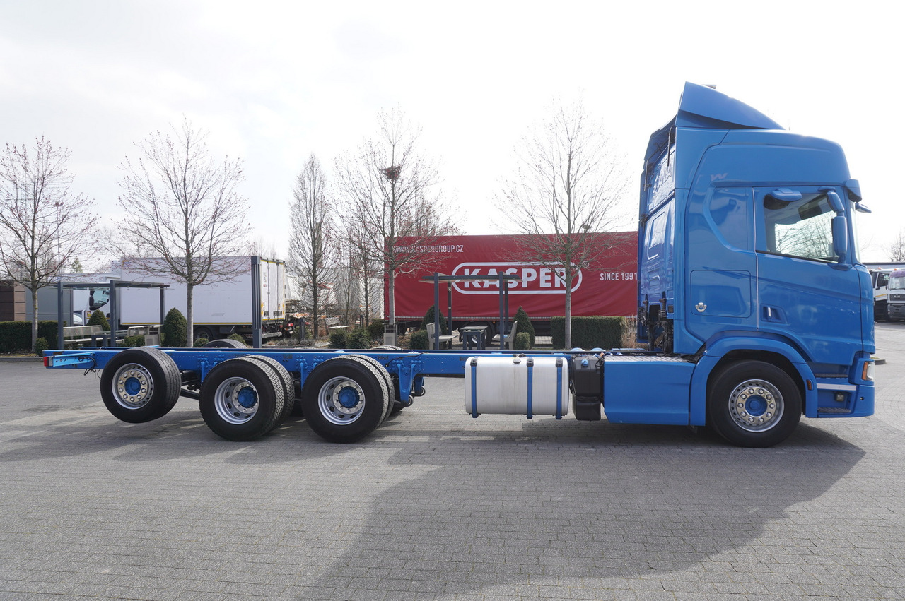 SCANIA R650 V8 / 650 HP/ frame 8.8 m / steered 4th axle - Camião grua: foto 4 SCANIA R650 V8 / 650 HP/ frame 8.8 m / steered 4th axle - Camião grua: foto 4