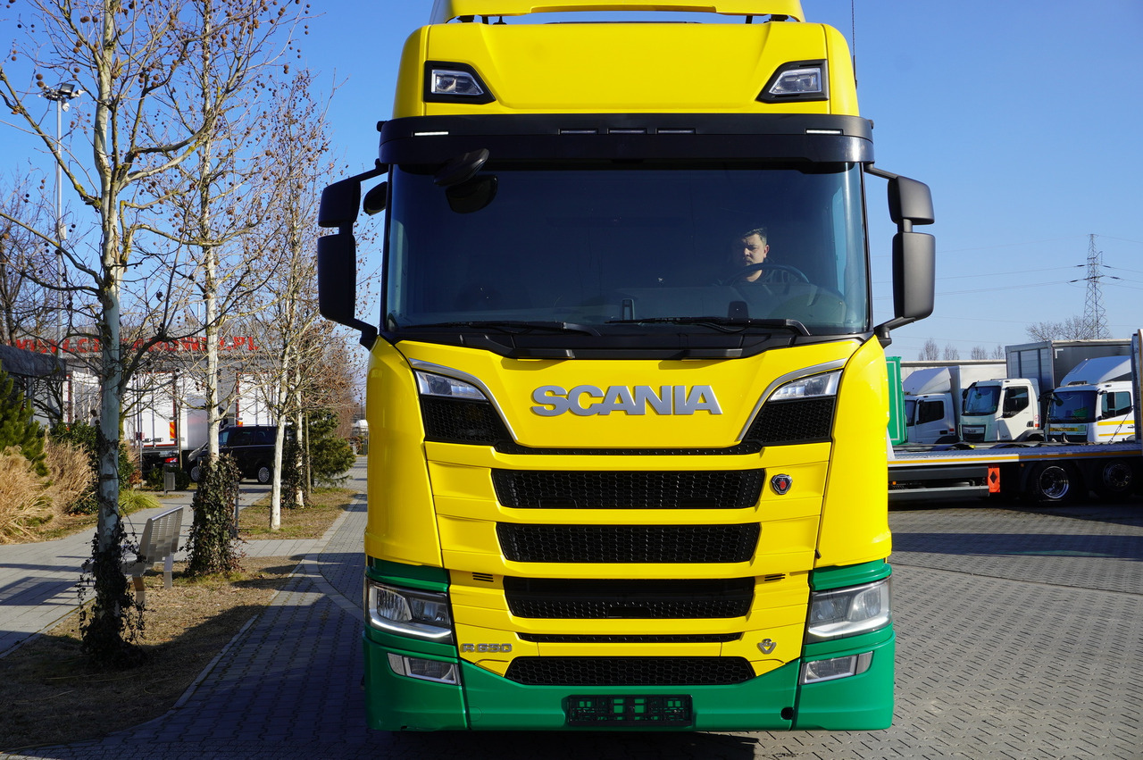 SCANIA R650 V8 8x4/4 E6 / 2020 / Frame 9.7 m - Camião chassi: foto 3 SCANIA R650 V8 8x4/4 E6 / 2020 / Frame 9.7 m - Camião chassi: foto 3