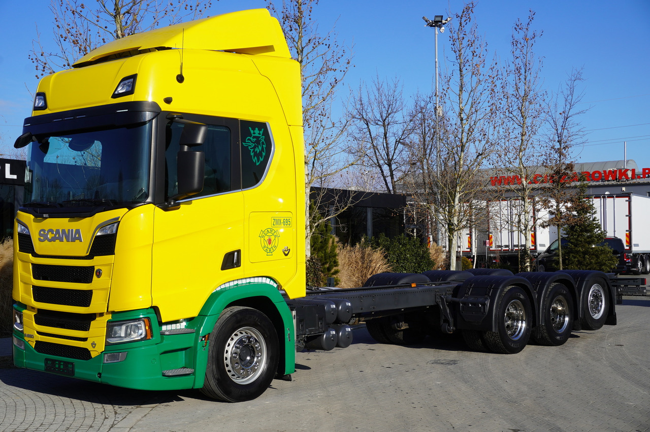 SCANIA R650 V8 8x4/4 E6 / 2020 / Frame 9.7 m - Camião chassi: foto 1 SCANIA R650 V8 8x4/4 E6 / 2020 / Frame 9.7 m - Camião chassi: foto 1