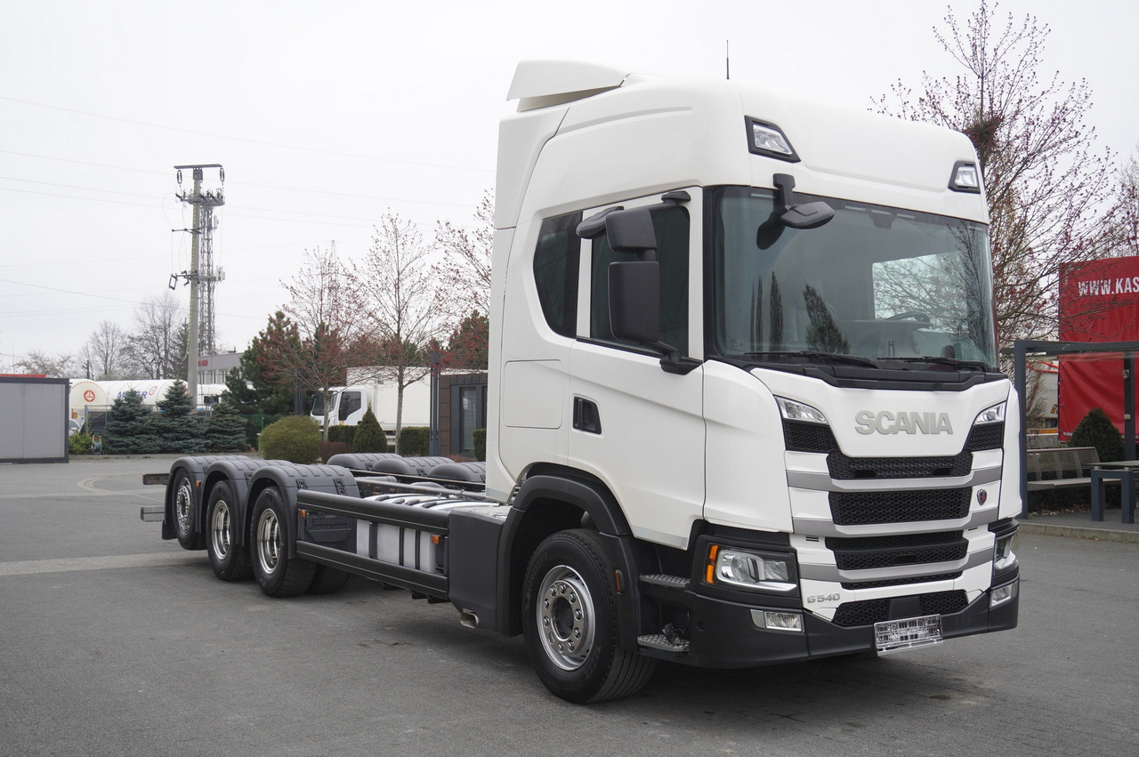 Scania G540 8x4 / Chassis 8.7 m / Steered axle / 2021 - Camião chassi: foto 1 Scania G540 8x4 / Chassis 8.7 m / Steered axle / 2021 - Camião chassi: foto 1