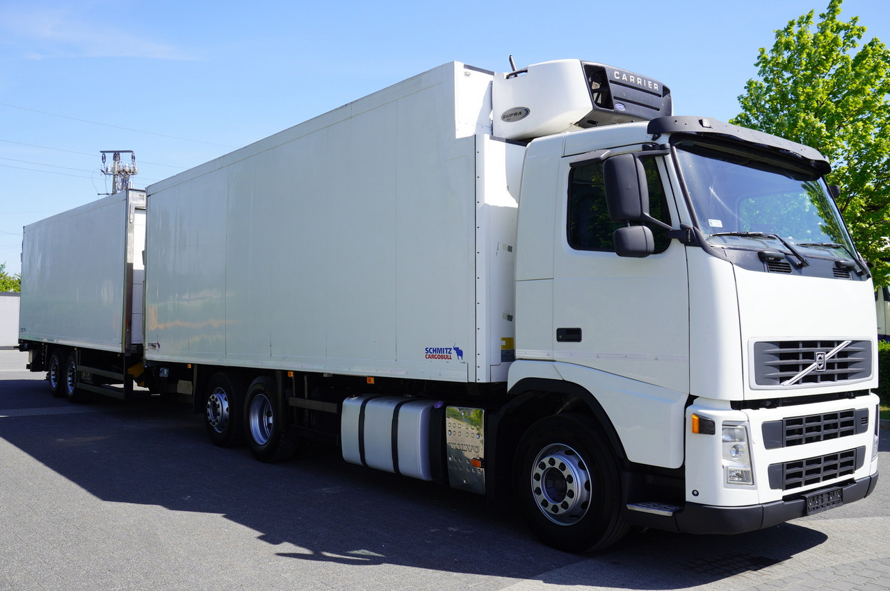 VOLVO FH 440 E5 6×2 Schmitz Refrigerator – pass-through Set 38 pallets - Camião frigorífico: foto 2 VOLVO FH 440 E5 6×2 Schmitz Refrigerator – pass-through Set 38 pallets - Camião frigorífico: foto 2