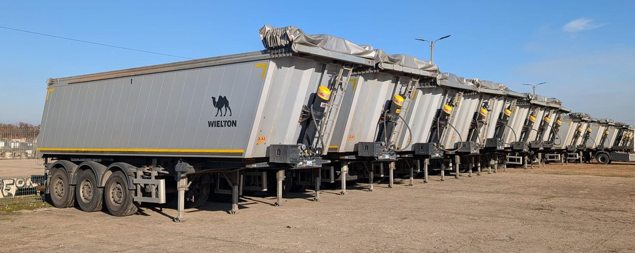 WIELTON NW-3 / weight 6.2 t / capacity 38m3 / Electrically folded roof / Teflon / 20 units, 2022 - Semi-reboque basculante: foto 2 WIELTON NW-3 / weight 6.2 t / capacity 38m3 / Electrically folded roof / Teflon / 20 units, 2022 - Semi-reboque basculante: foto 2