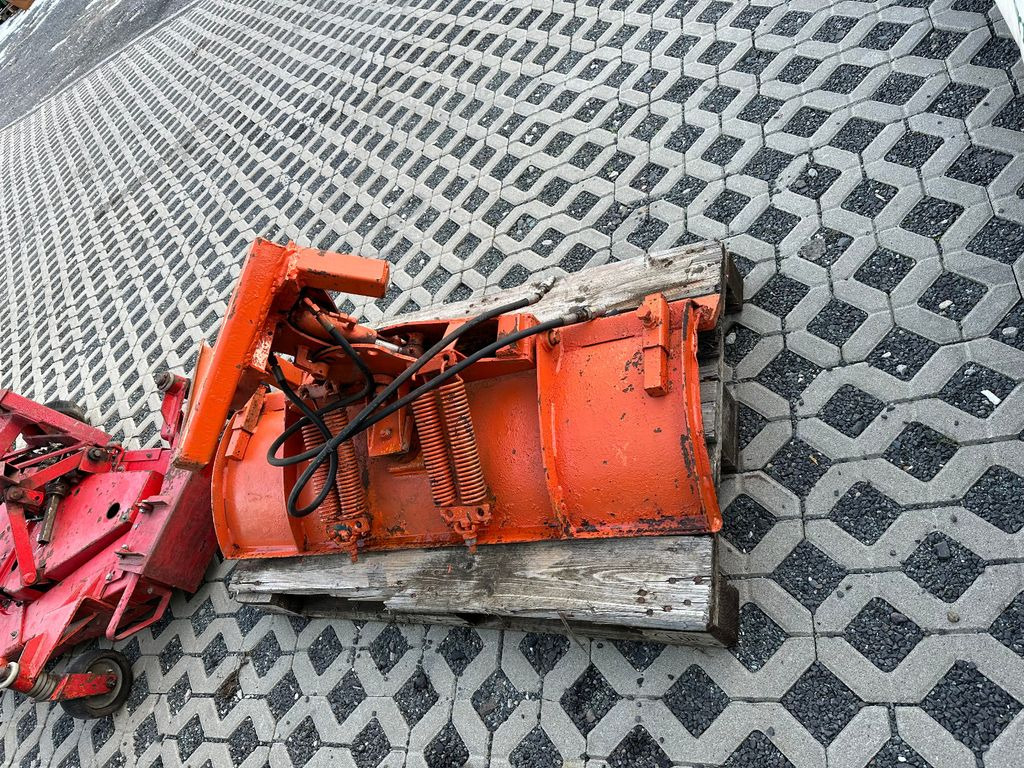 Trator municipal Mitsubishi MT 180 DL Winterdienst und mäherwerk: foto 14