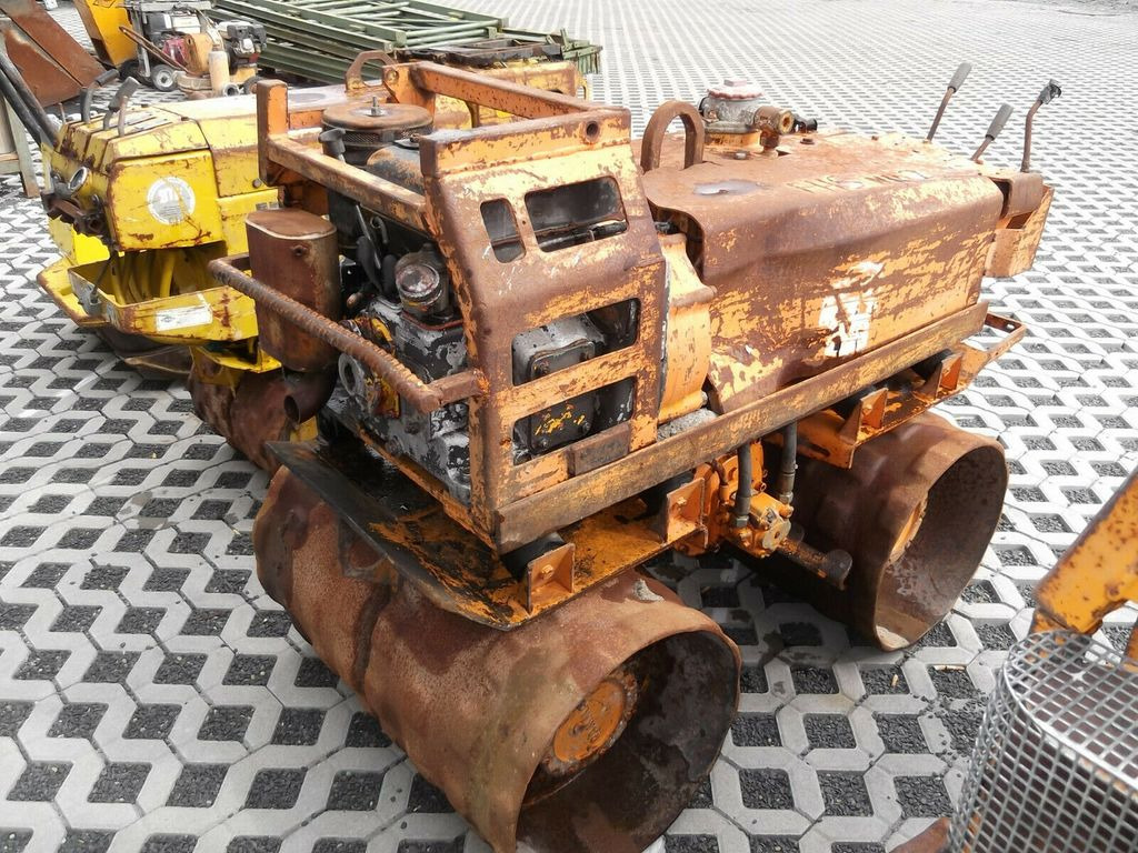 Rammax RW 1402 - Compactador pequeno de asfalto: foto 4 Rammax RW 1402 - Compactador pequeno de asfalto: foto 4