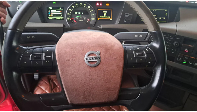 Volvo FH 500 Globetrotter Euro 5 PTO Hydrauliq Full Air New Tacho VEB - Tractor: foto 3 Volvo FH 500 Globetrotter Euro 5 PTO Hydrauliq Full Air New Tacho VEB - Tractor: foto 3