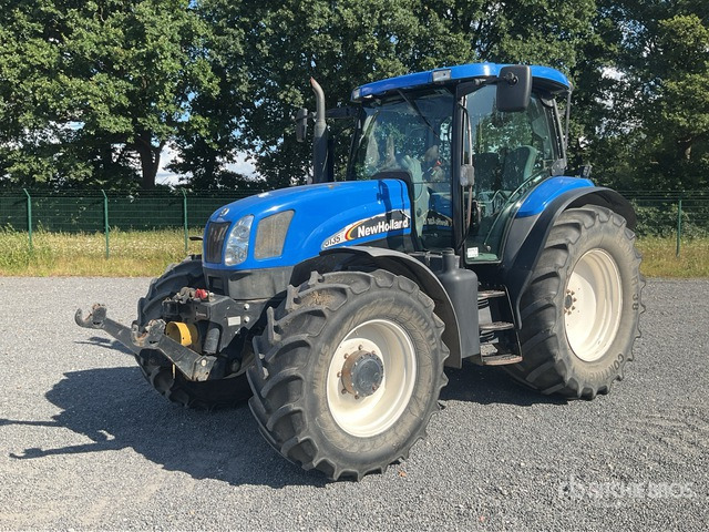 2004 New Holland TS135 A 4WD Tractor - Trator: foto 2 2004 New Holland TS135 A 4WD Tractor - Trator: foto 2