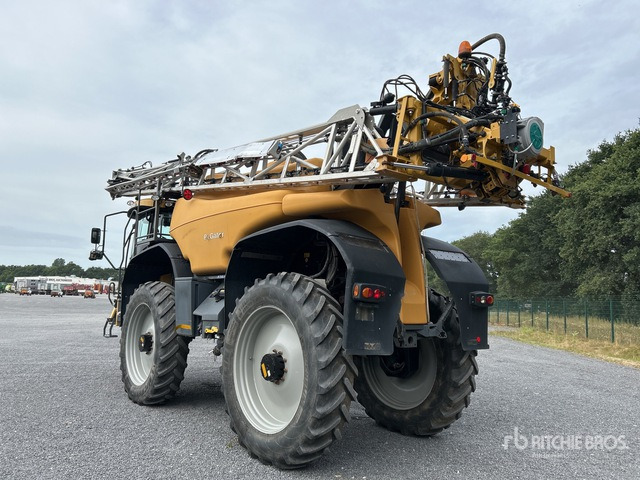 2010 Challenger RoGator 655 30 m 4x4 High Clearance Self-Propelled Sprayer - Pulverizador automotor: foto 3 2010 Challenger RoGator 655 30 m 4x4 High Clearance Self-Propelled Sprayer - Pulverizador automotor: foto 3