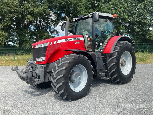2010 Massey Ferguson 8680 Dyna-VT 4WD Tractor - Trator: foto 1 2010 Massey Ferguson 8680 Dyna-VT 4WD Tractor - Trator: foto 1