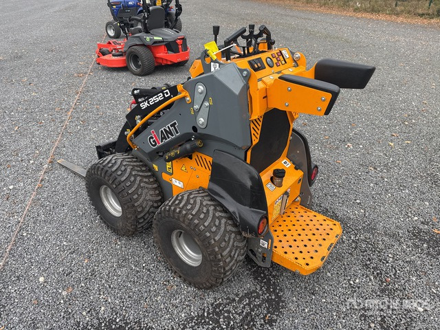 2022 Giant SK252D Wheel Loader - Mini pá carregadora: foto 4 2022 Giant SK252D Wheel Loader - Mini pá carregadora: foto 4