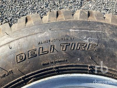 DELITIRE AW Quantity of (2) 260/75-15.3 (Un ... - Roda completa: foto 3 DELITIRE AW Quantity of (2) 260/75-15.3 (Un ... - Roda completa: foto 3