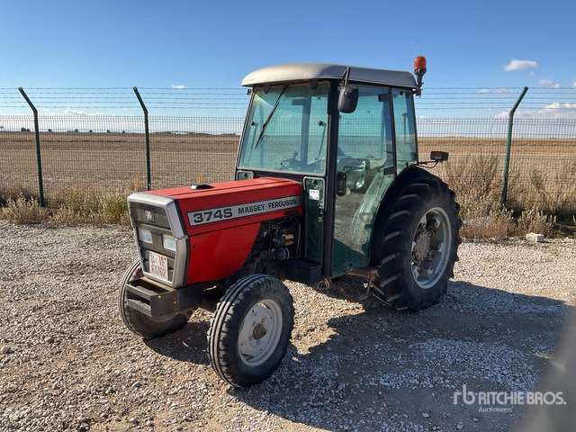 1997 Massey Ferguson 374S 2WD Tractor - Trator: foto 2 1997 Massey Ferguson 374S 2WD Tractor - Trator: foto 2