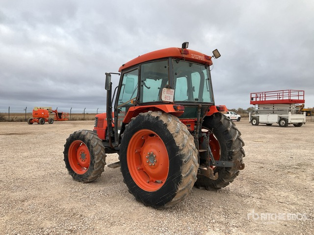 2004 Kubota MF9000DTL 4WD Tractor - Trator: foto 2 2004 Kubota MF9000DTL 4WD Tractor - Trator: foto 2