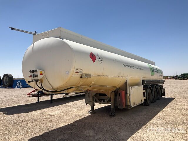 2004 ROS ROCA SC3 Tri/A Tanker Trailer - Semi-reboque cisterna: foto 1 2004 ROS ROCA SC3 Tri/A Tanker Trailer - Semi-reboque cisterna: foto 1