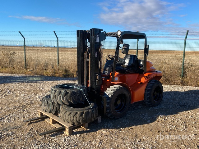 2007 Mast explorer H20DL 4x4 Rough Terrain Forklift - Empilhador todo-o-terreno: foto 1 2007 Mast explorer H20DL 4x4 Rough Terrain Forklift - Empilhador todo-o-terreno: foto 1