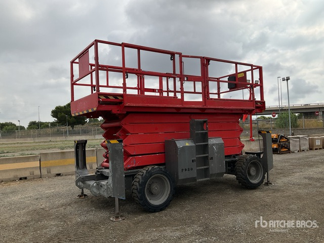 2017 Genie GS5390 4x4 Diesel Scissor Lift - Plataforma de Tijera/ Plataforma de tesoura: foto 3 2017 Genie GS5390 4x4 Diesel Scissor Lift - Plataforma de Tijera/ Plataforma de tesoura: foto 3