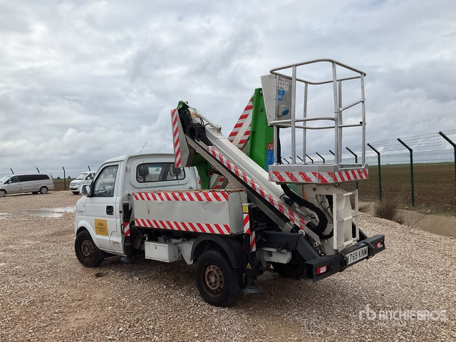 2018 DFSK C31 2018 Comet 12 m on 4x2 Bucket Truck - Caminhão com plataforma aérea: foto 3 2018 DFSK C31 2018 Comet 12 m on 4x2 Bucket Truck - Caminhão com plataforma aérea: foto 3