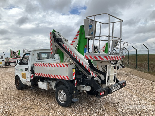 2018 DFSK C31 2018 Comet 14 m on 4x2 Bucket Truck - Caminhão com plataforma aérea: foto 3 2018 DFSK C31 2018 Comet 14 m on 4x2 Bucket Truck - Caminhão com plataforma aérea: foto 3