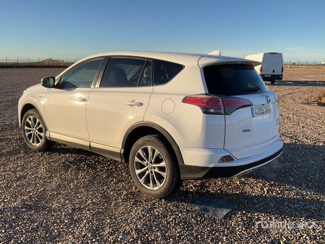 2019 Toyota RAV4 Hybrid SUV - SUV: foto 2 2019 Toyota RAV4 Hybrid SUV - SUV: foto 2