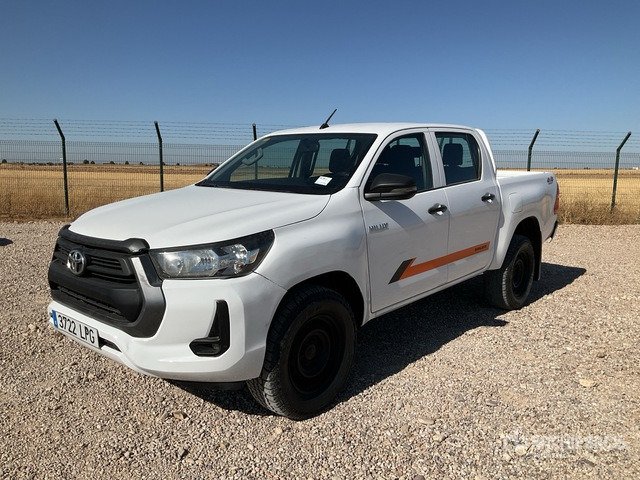 2021 Toyota Hilux 4x4 Crew Cab Pickup - Pick-up: foto 1 2021 Toyota Hilux 4x4 Crew Cab Pickup - Pick-up: foto 1