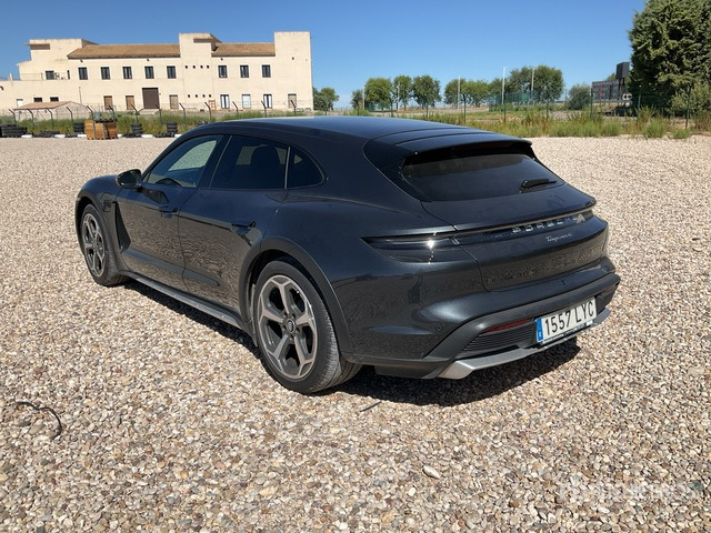 2022 Porsche Taycan 4 CROSS AWD Electric Automobile - Automóvel: foto 2 2022 Porsche Taycan 4 CROSS AWD Electric Automobile - Automóvel: foto 2