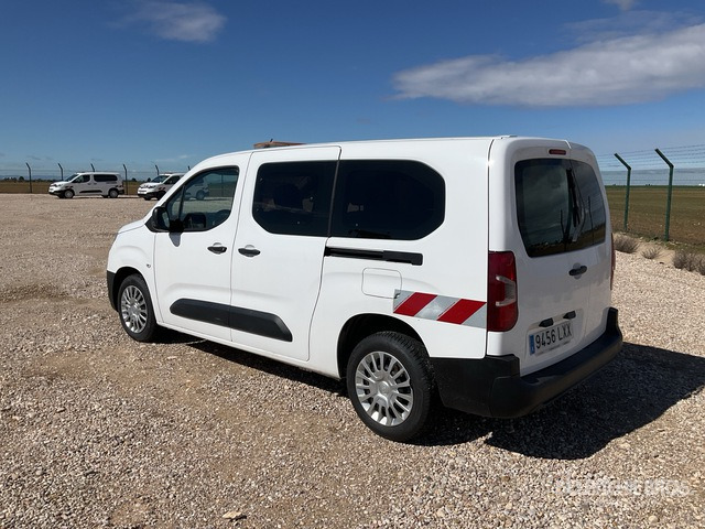 2022 Toyota Proace City Verso 5 Passenger Van - Minibus, Furgão de passageiros: foto 2 2022 Toyota Proace City Verso 5 Passenger Van - Minibus, Furgão de passageiros: foto 2