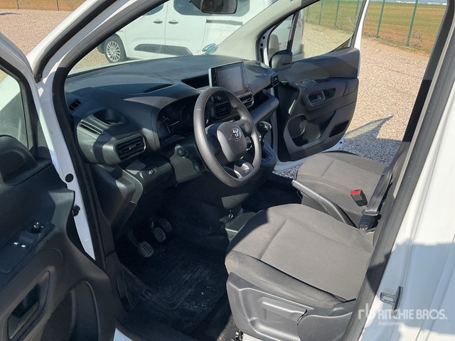 Minibus, Furgão de passageiros 2022 Toyota Proace City Verso 5 Passenger Van: foto 6