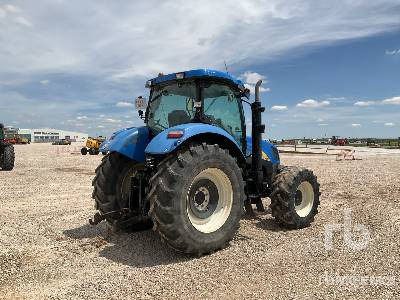 NEW HOLLAND T6080 - Trator: foto 3 NEW HOLLAND T6080 - Trator: foto 3