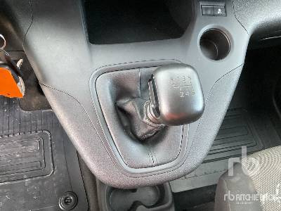 Furgão TOYOTA PROACE: foto 12